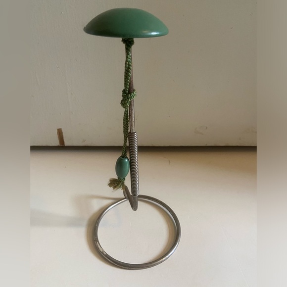 Antique 1920s Flapper Girl Evening Cloche Hat - Picture 3 of 16